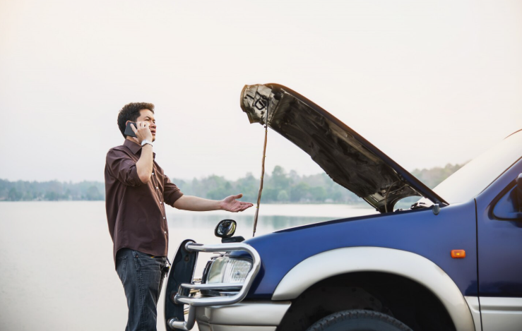 Road Side Assistance Number: Who to Call and What to Share in the First Minute