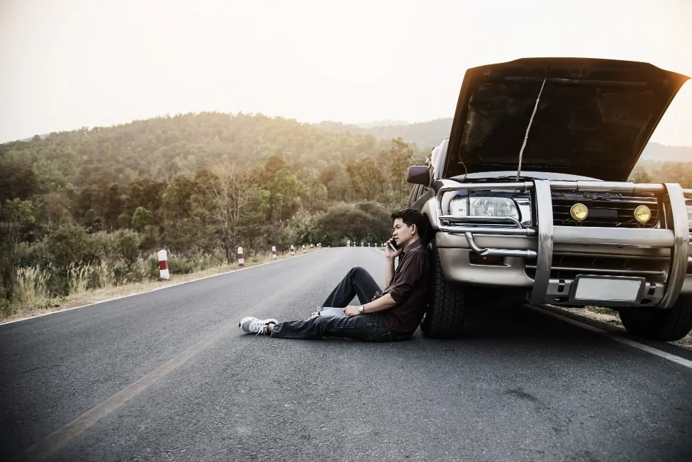 What To Do When Your Car Breaks Down On The Highway